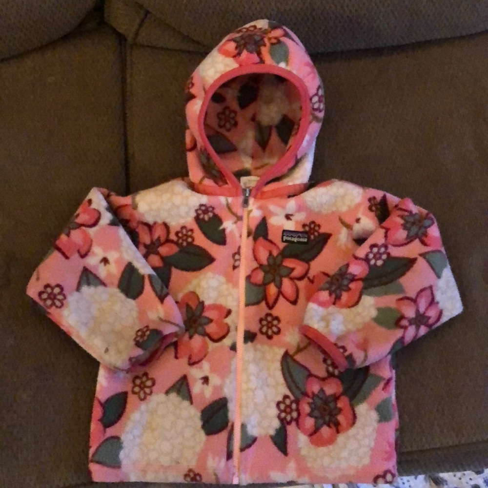 3t Patagonia girl fleece jacket
